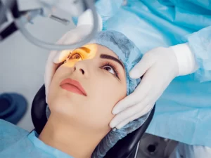 ضعیف شدن چشم بعد از عمل لیزیک - دکتر نرگس حسنلو